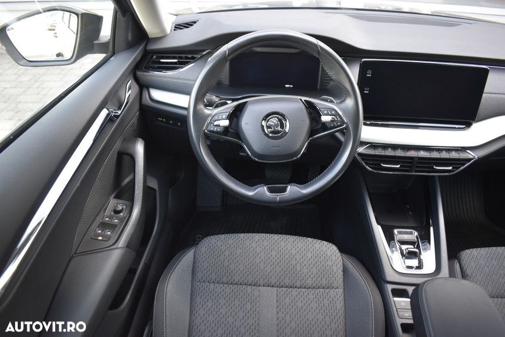 Skoda Octavia 2.0 TDI DSG Style - 10
