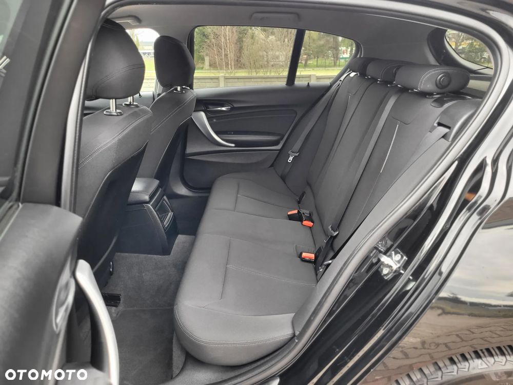 BMW Seria 1 116i Sport Line - 20