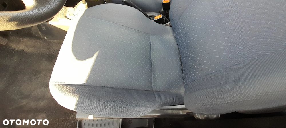 SUZUKI WAGON R+ II FOTEL LEWY KIEROWCY PRAWY PASAŻERA PRZEDNI PRZÓD nr. 2/10 - 2