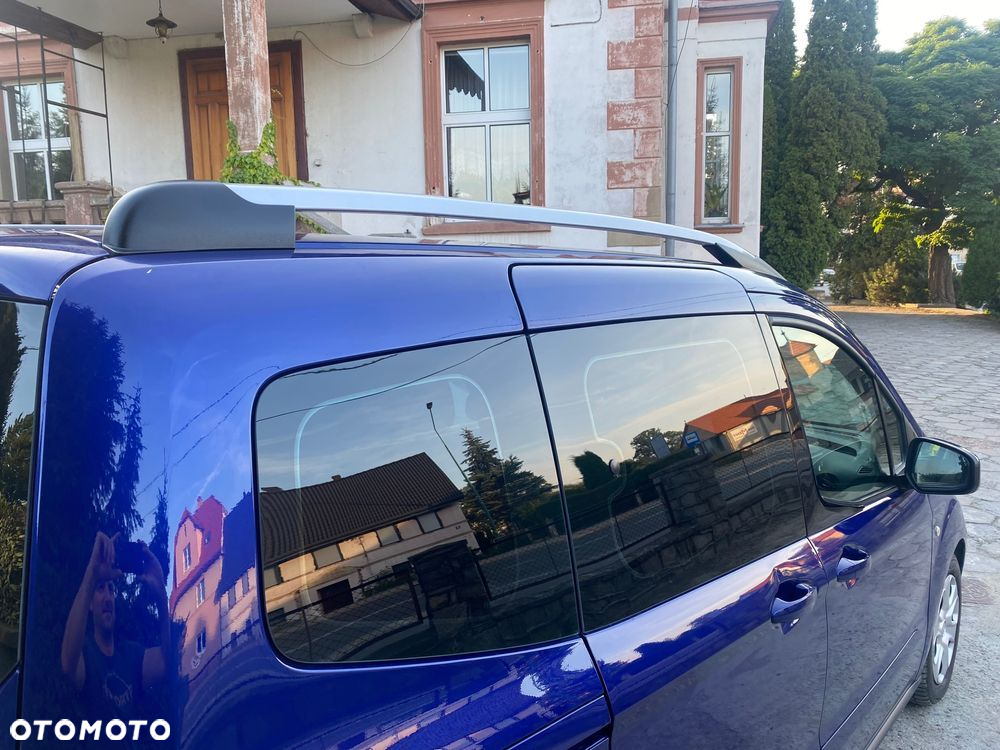 Ford Tourneo Courier 1.0 EcoBoost S&S Ambiente - 31