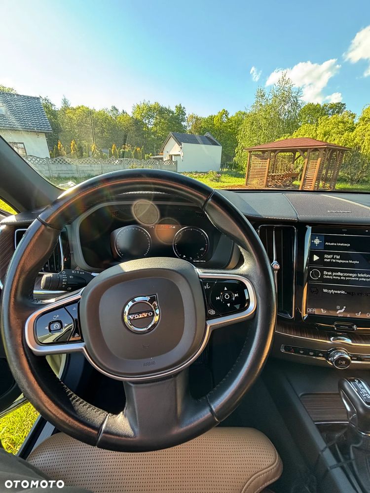 Volvo XC 60 D4 SCR Inscription - 4