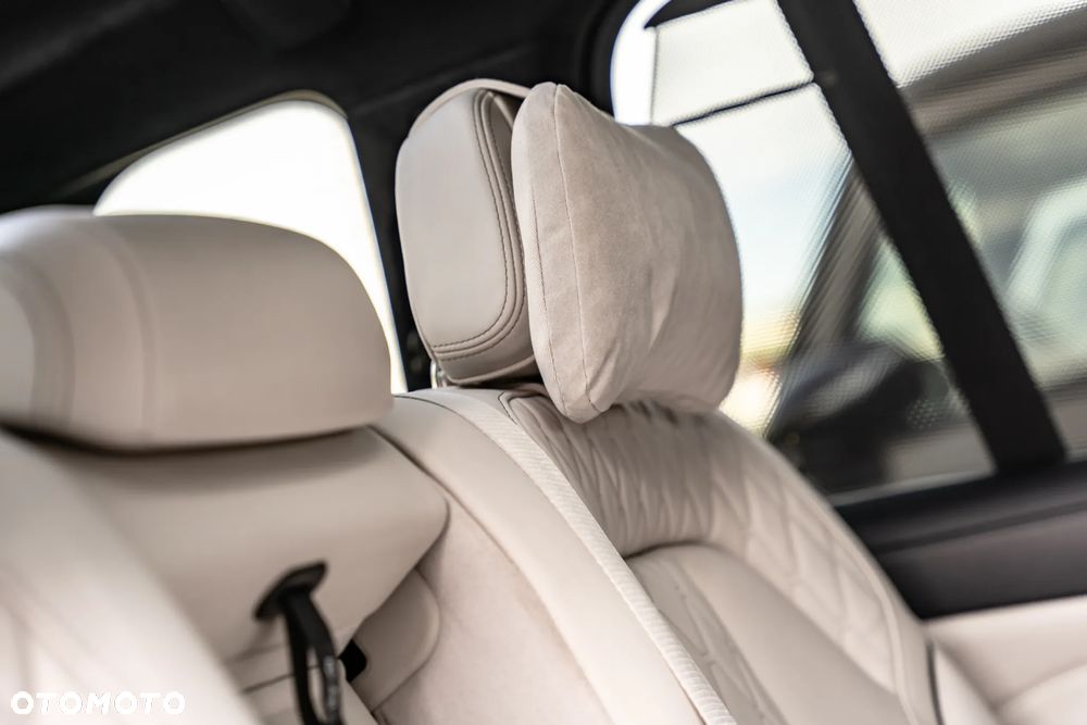 BMW X7 M50i sport - 27