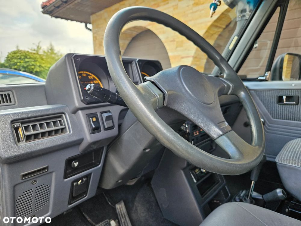 Mitsubishi Pajero 2.5 TDi - 14