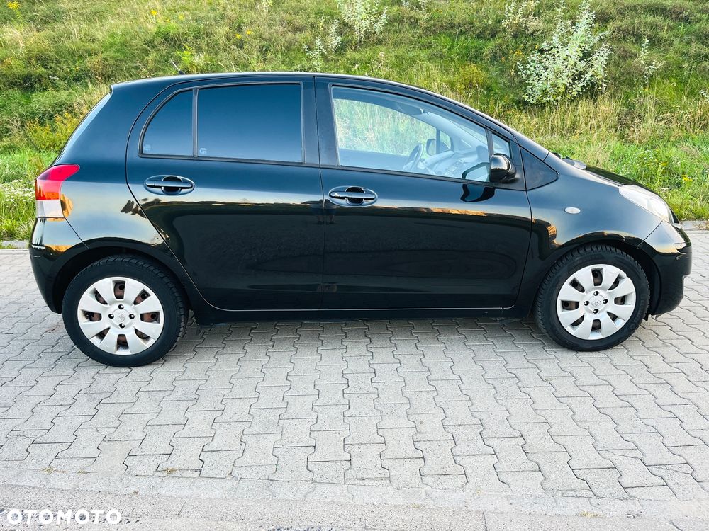 Toyota Yaris 1.0 Luna A/C - 6