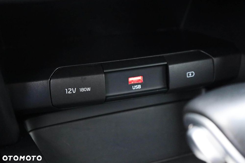 Kia Ceed 1.5 T-GDI M DCT - 22