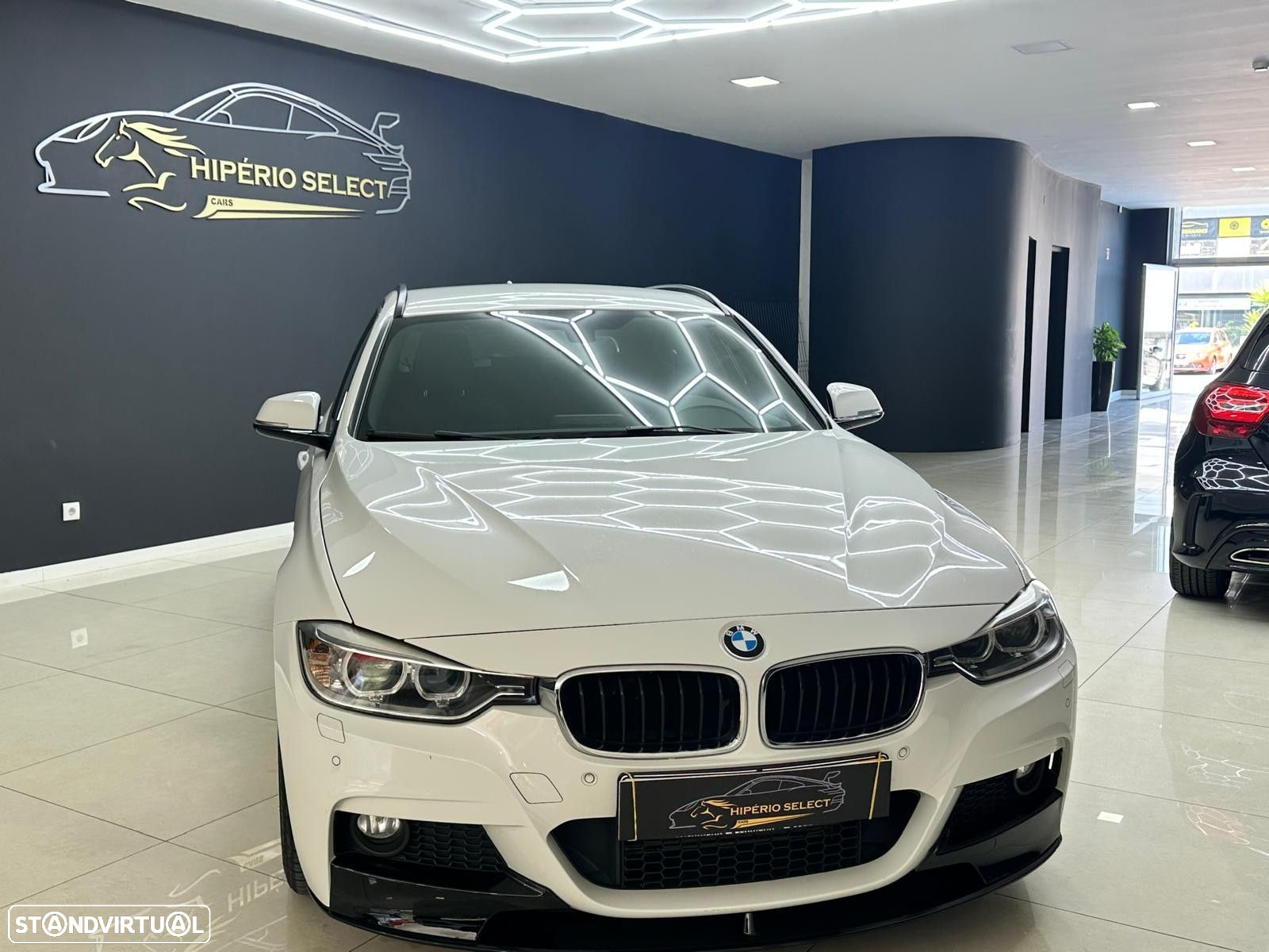 BMW 320 d Auto Pack M - 2