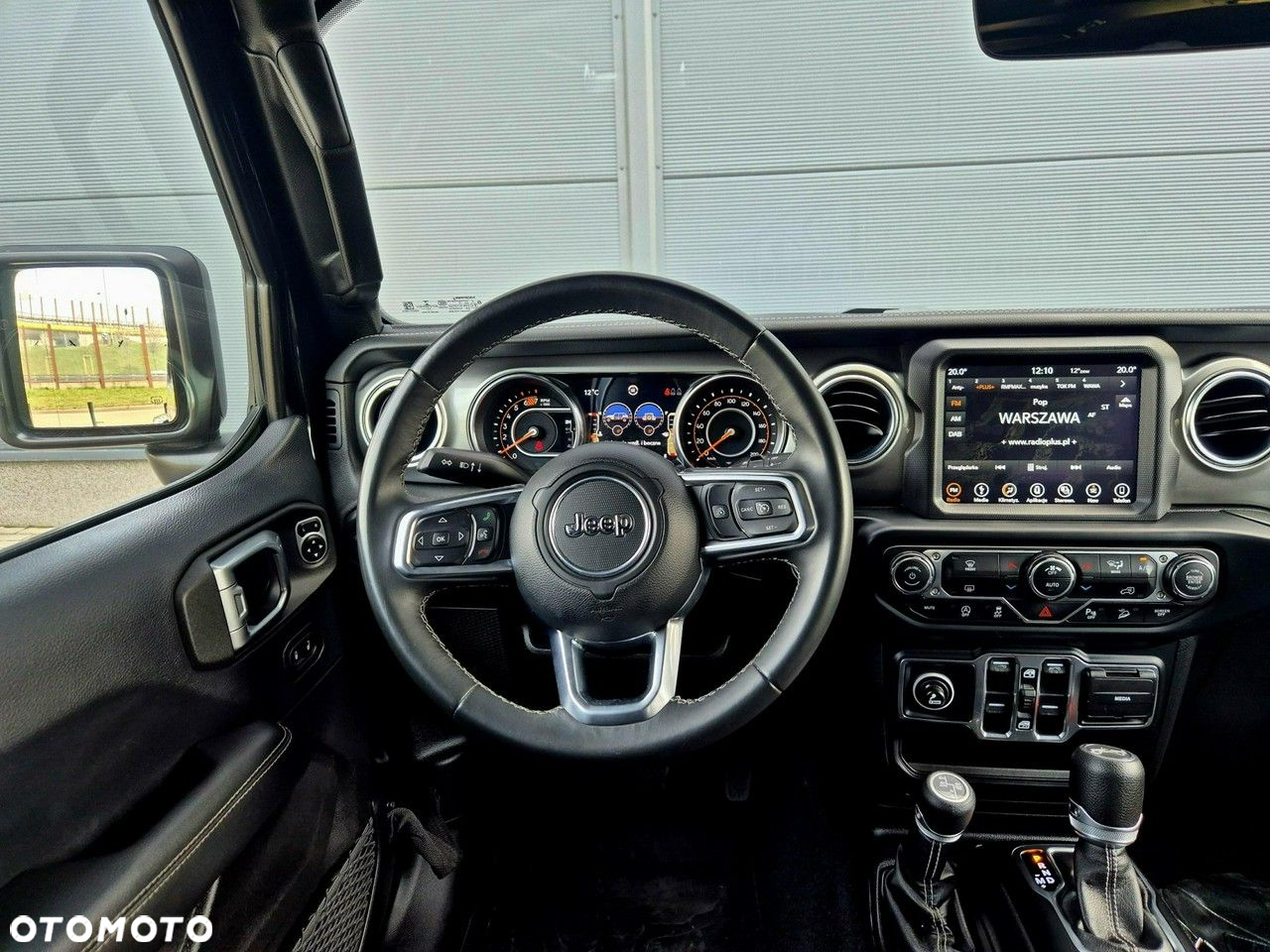 Jeep Wrangler - 22