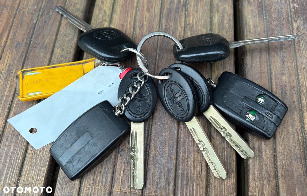 Toyota Yaris 1.33 Luna - 26