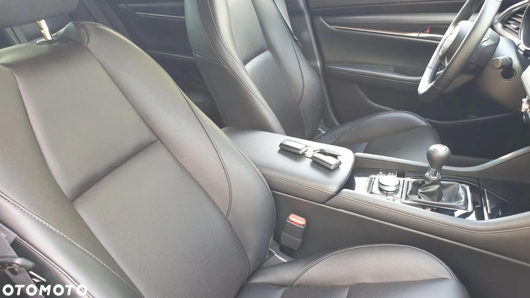 Mazda 3 - 15