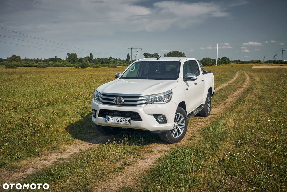 Toyota Hilux 2.4 D-4D Double Cab SR5 4x4 - 1
