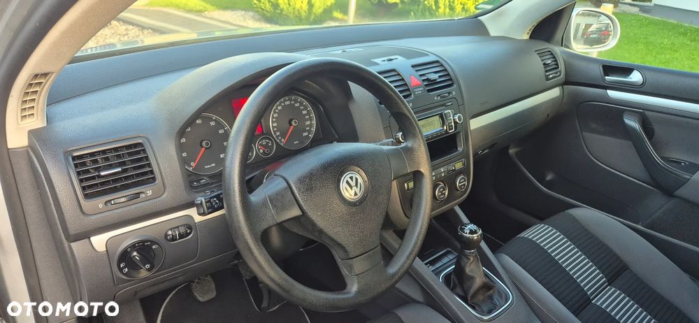 Volkswagen Golf 1.6 United - 25