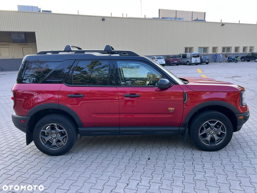 Ford Bronco - 6