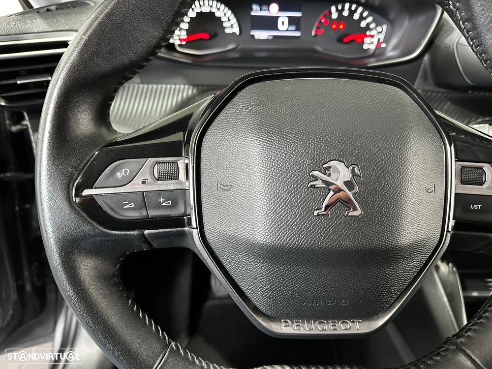 Peugeot 208 1.2 PureTech Active Pack - 23