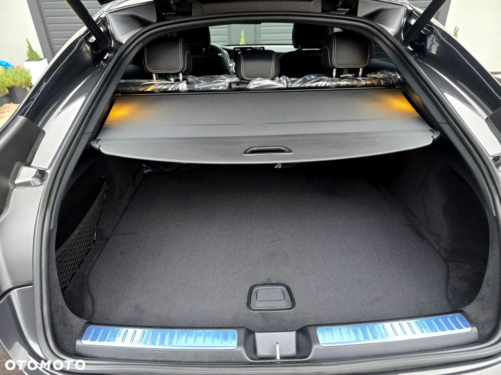 Mercedes-Benz GLC - 25