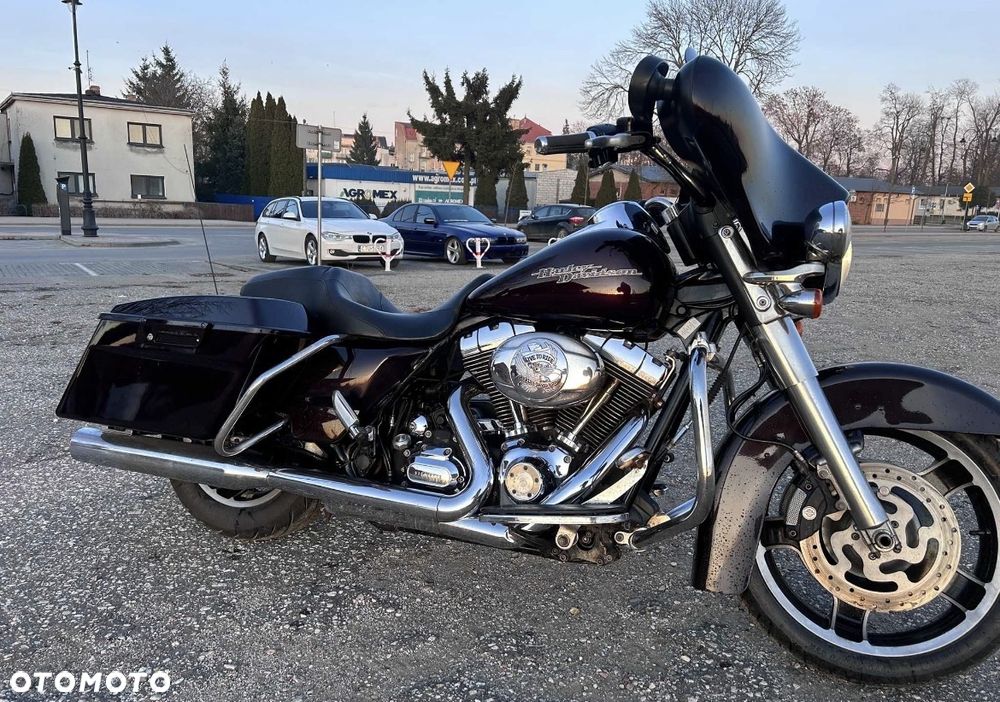 Harley-Davidson Touring Street Glide - 7