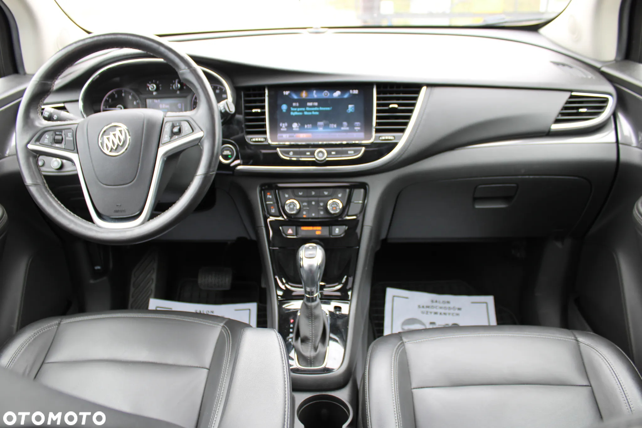 Buick Encore - 23