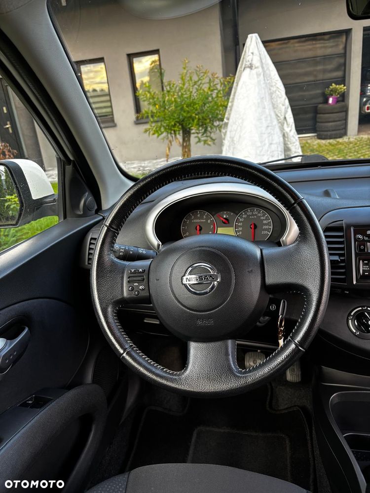 Nissan Micra - 15