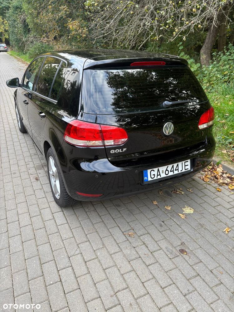 Volkswagen Golf - 8
