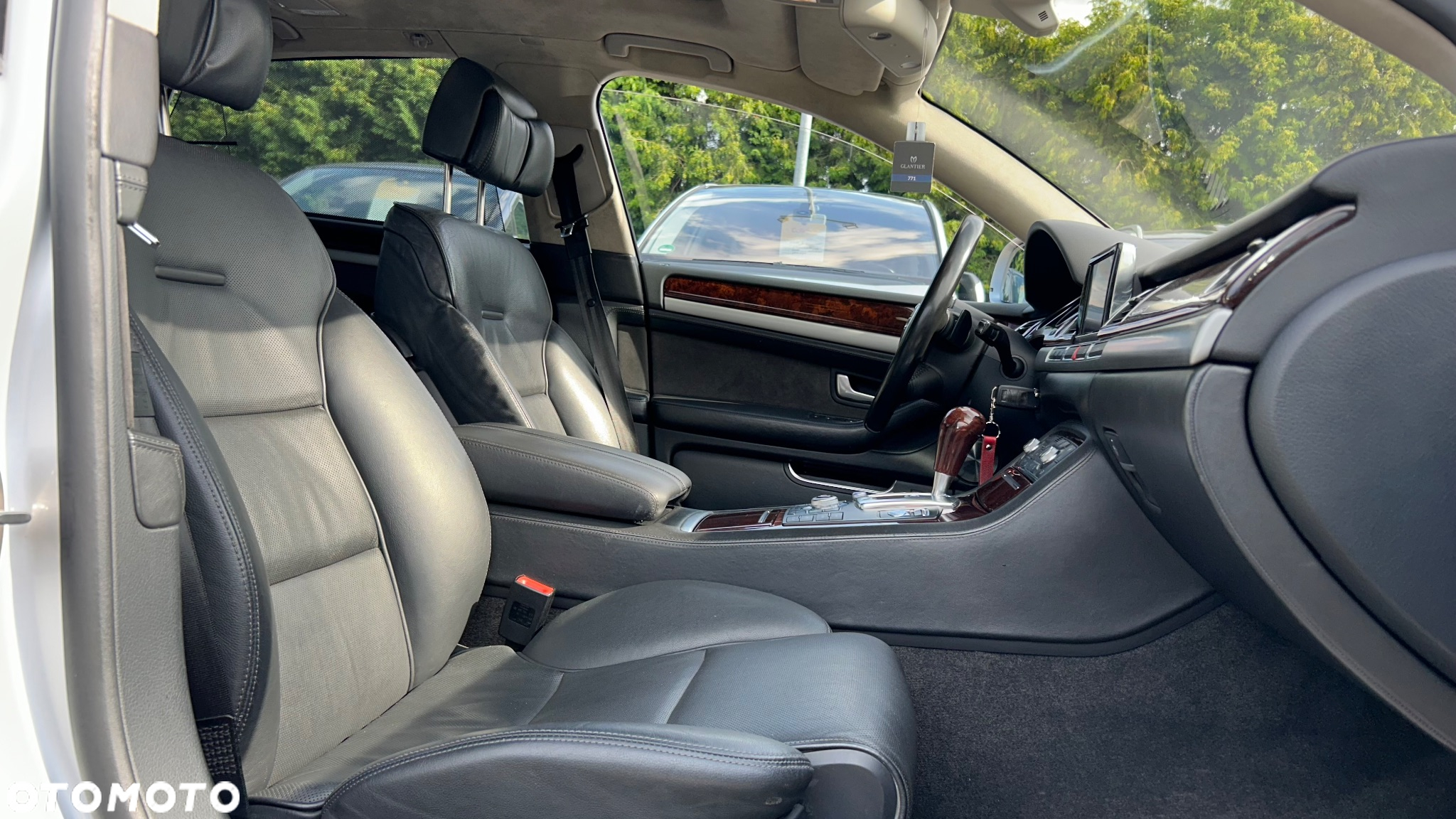 Audi A8 3.0 TDI DPF quattro Langversion - 23