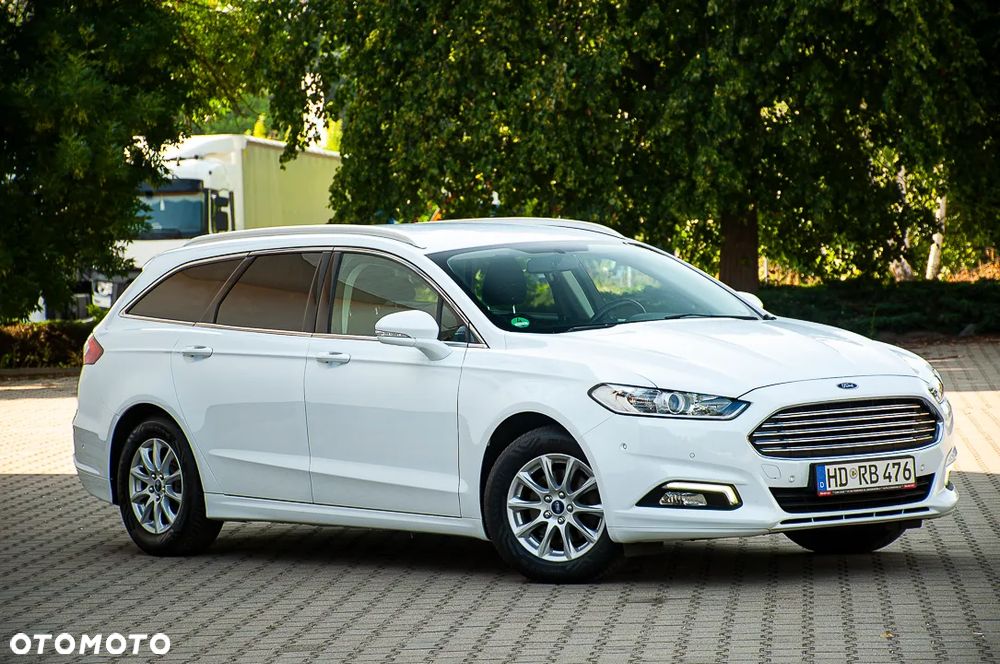 Ford Mondeo 2.0 TDCi STart-Stopp PowerShift-Aut Titanium - 2