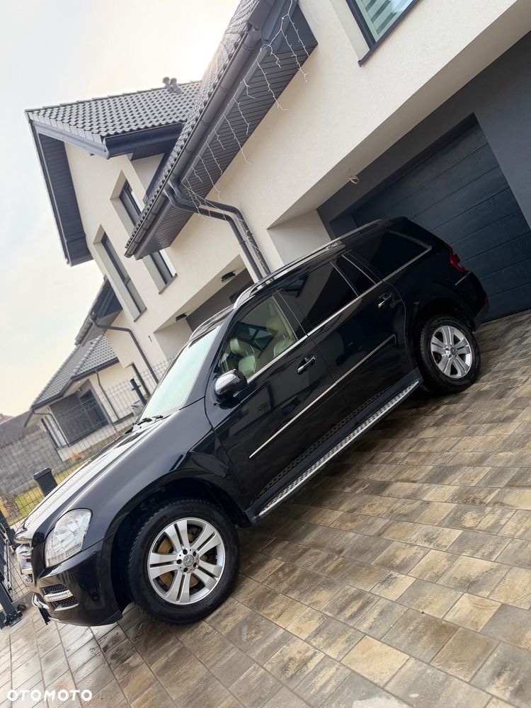 Mercedes-Benz GL 450 CDI - 1