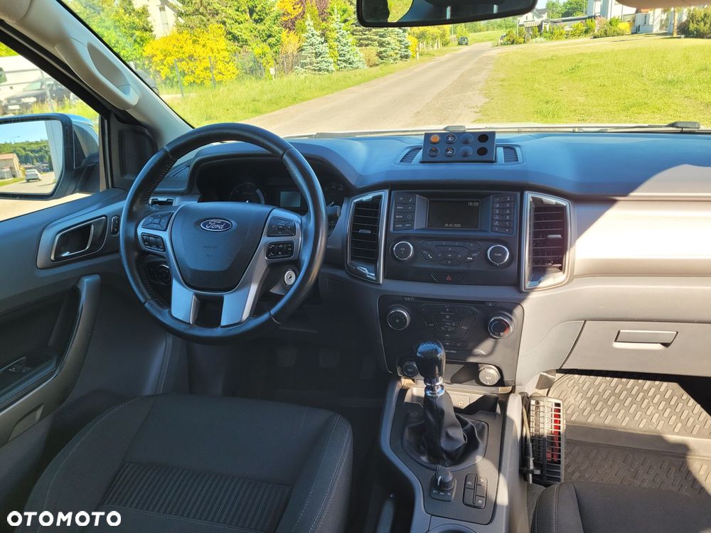 Ford Ranger XLT - 20