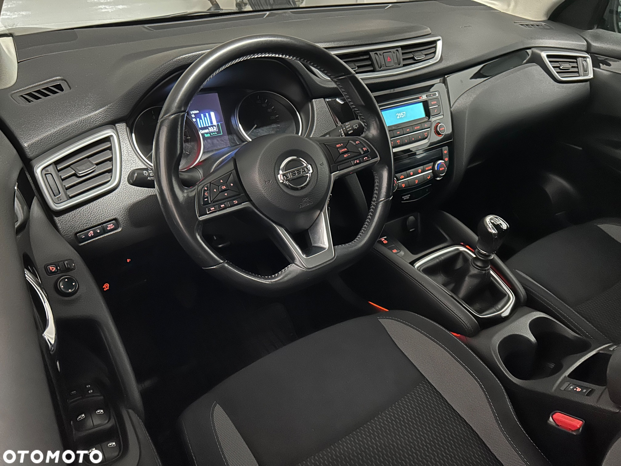 Nissan Qashqai 1.6 DIG-T Acenta - 17
