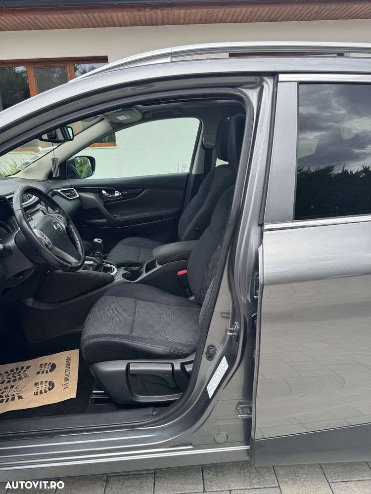 Nissan Qashqai 1.5 DCI Start/Stop N-Connecta - 17