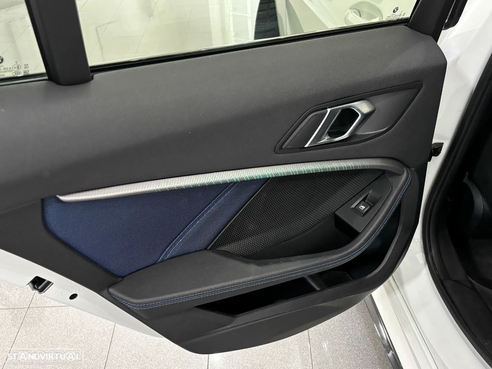 BMW M135i xDrive - 28