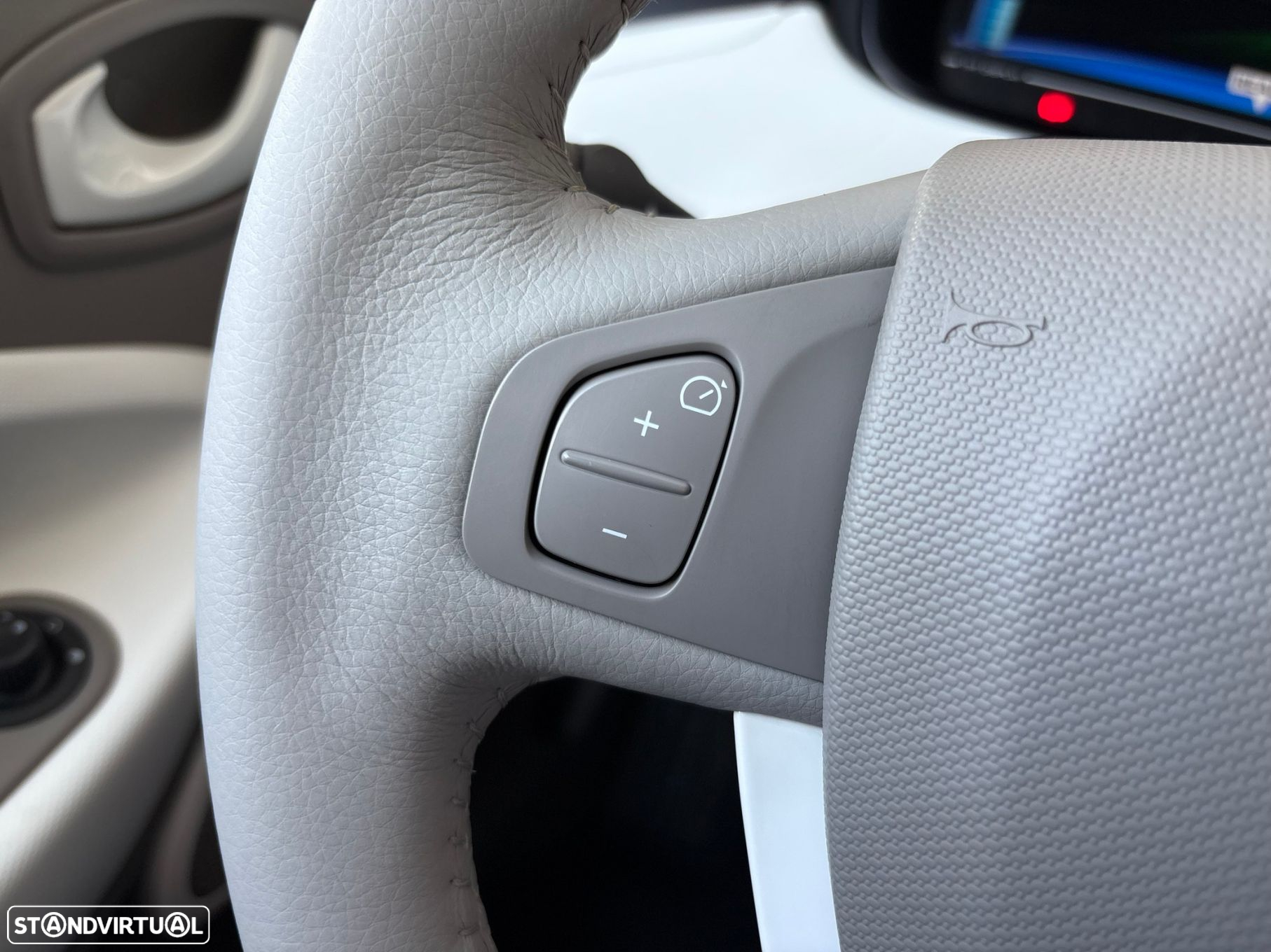 Renault Zoe (c/ Bateria) Life 40 Q90 - 12