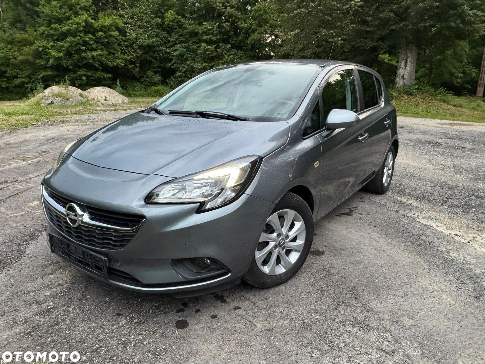 Opel Corsa 1.4 T Color Edition S&S - 1