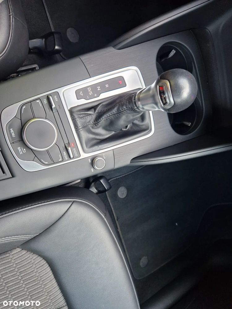 Audi A3 Sportback 1.4 TFSI CoD ultra Ambiente S tronic - 15