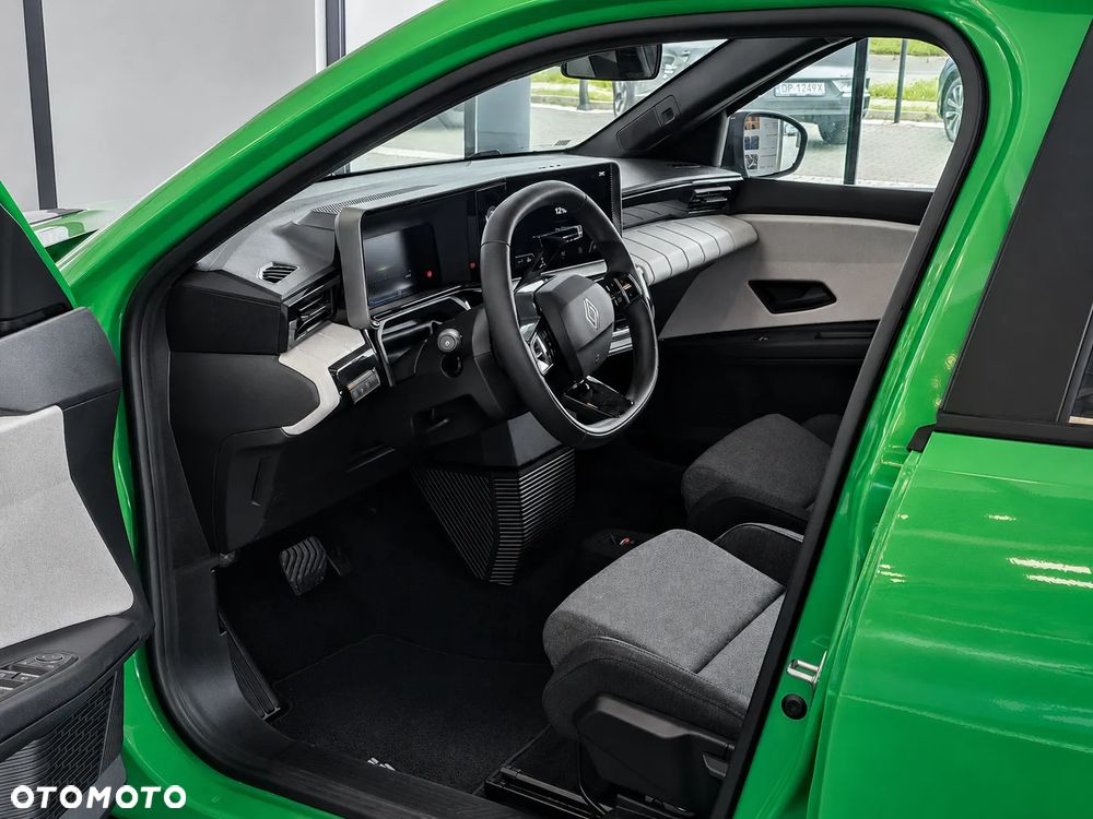 Renault 5 40kWh Urban Range Evolution - 13
