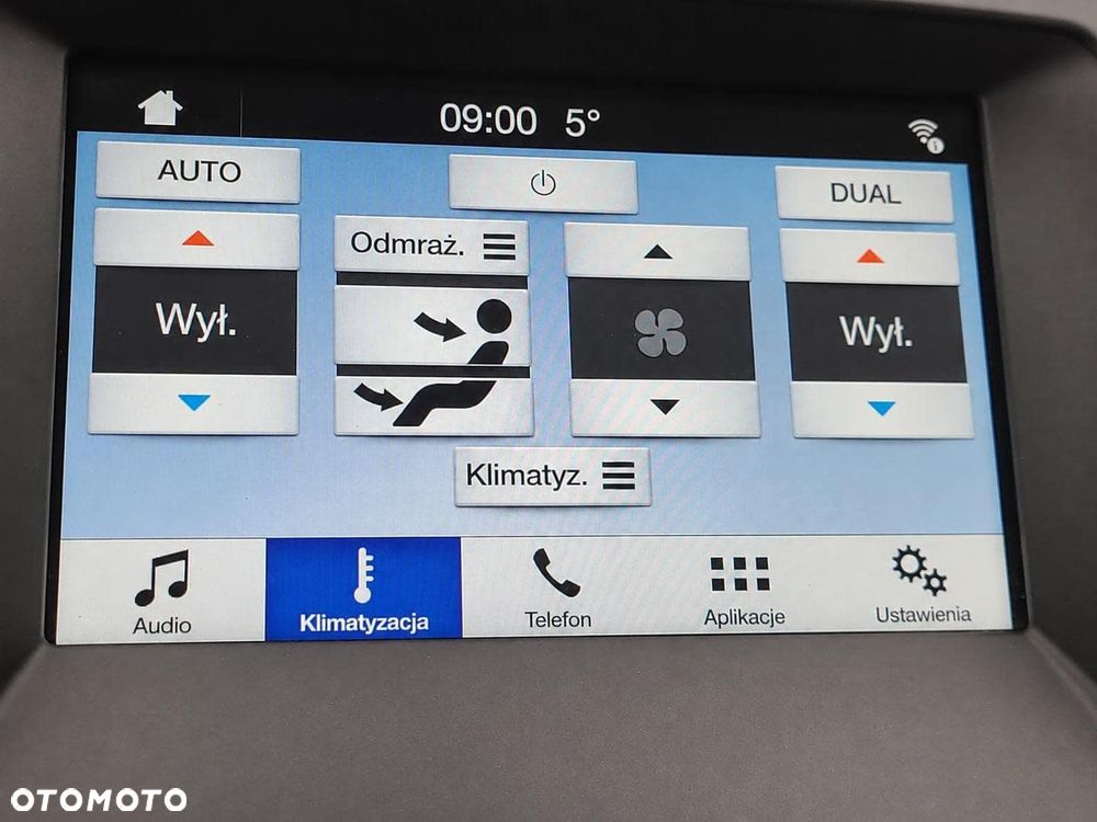 Ford Galaxy 1.5 EcoBoost Titanium - 22