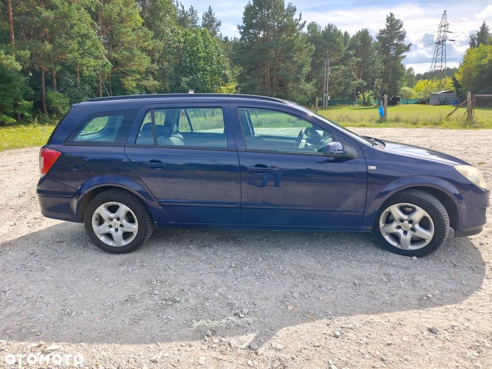 Opel Astra 1.9 CDTI Cosmo - 5