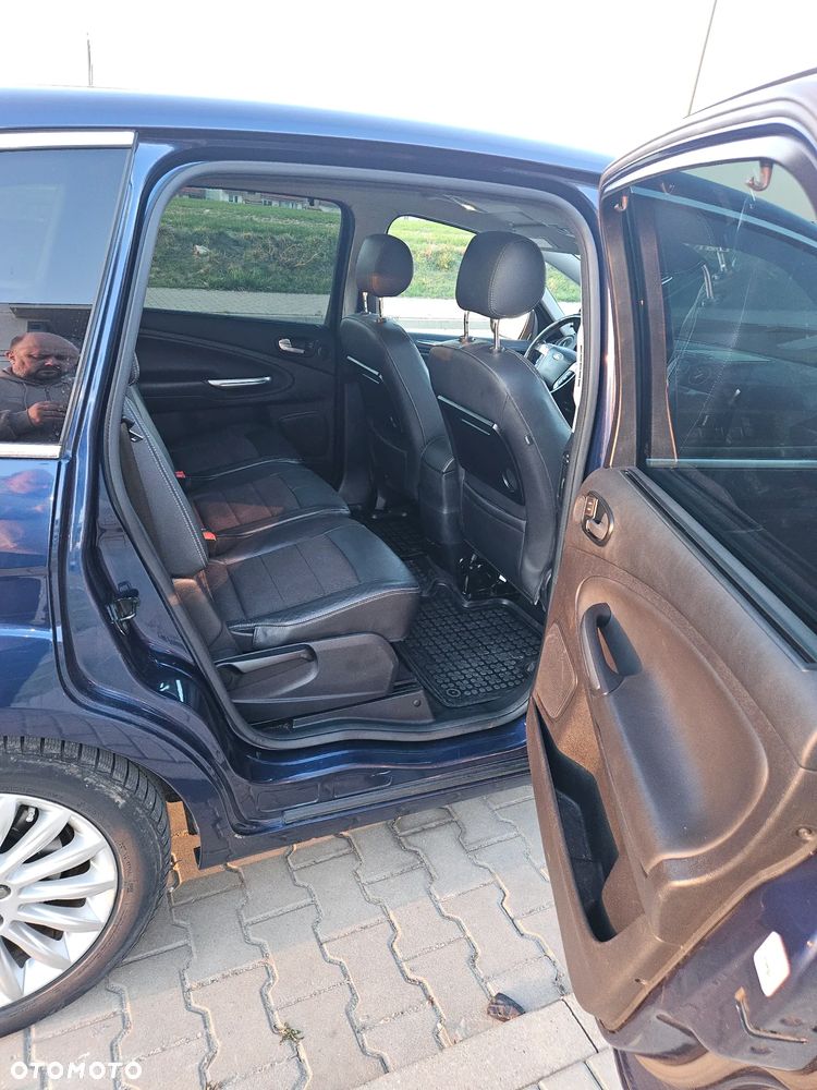 Ford S-Max 2.2 TDCi DPF Titanium - 8