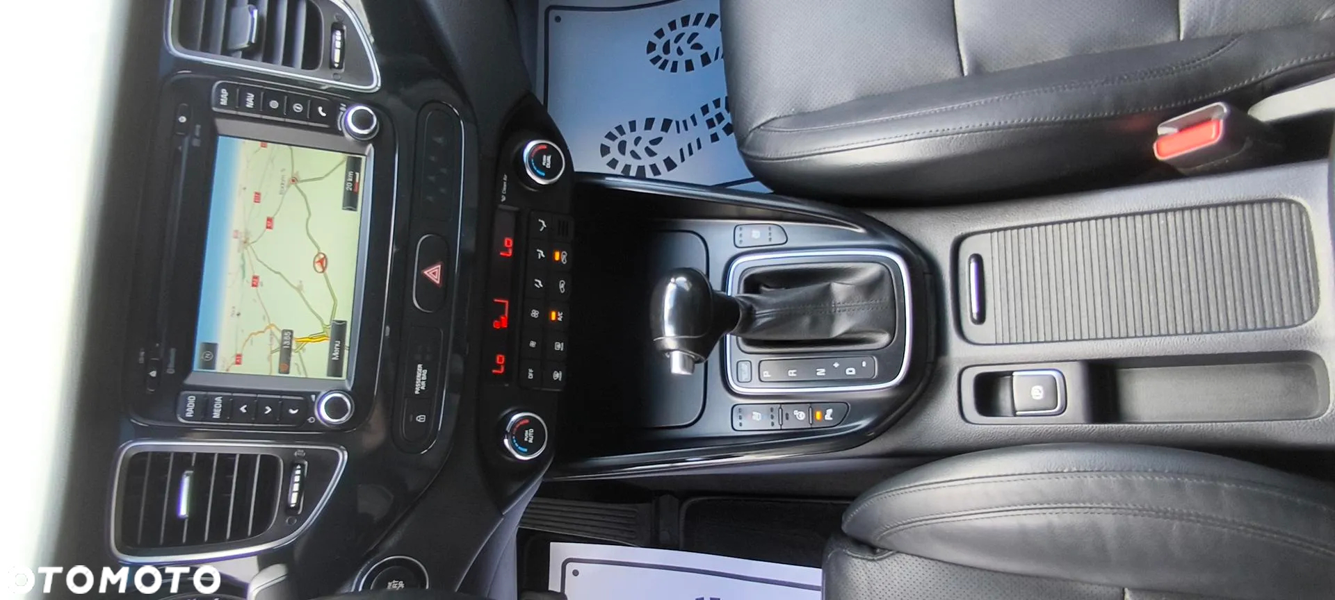 Kia Carens 1.7 CRDi XL 7os - 14
