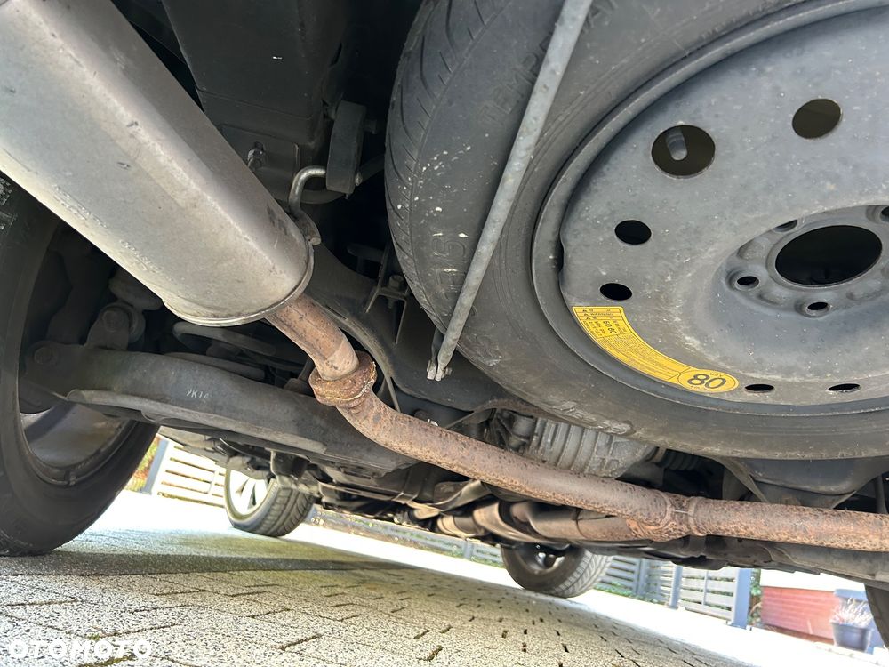 Chevrolet Captiva 2.0 4WD 5 Sitzer Automatik LT Exclusive - 3