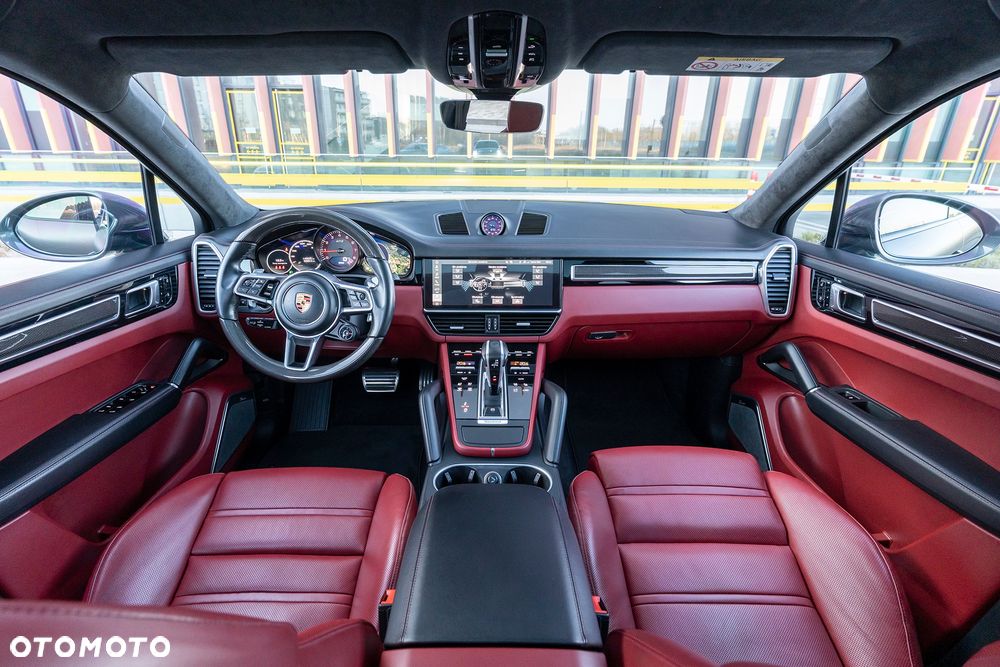 Porsche Cayenne - 5