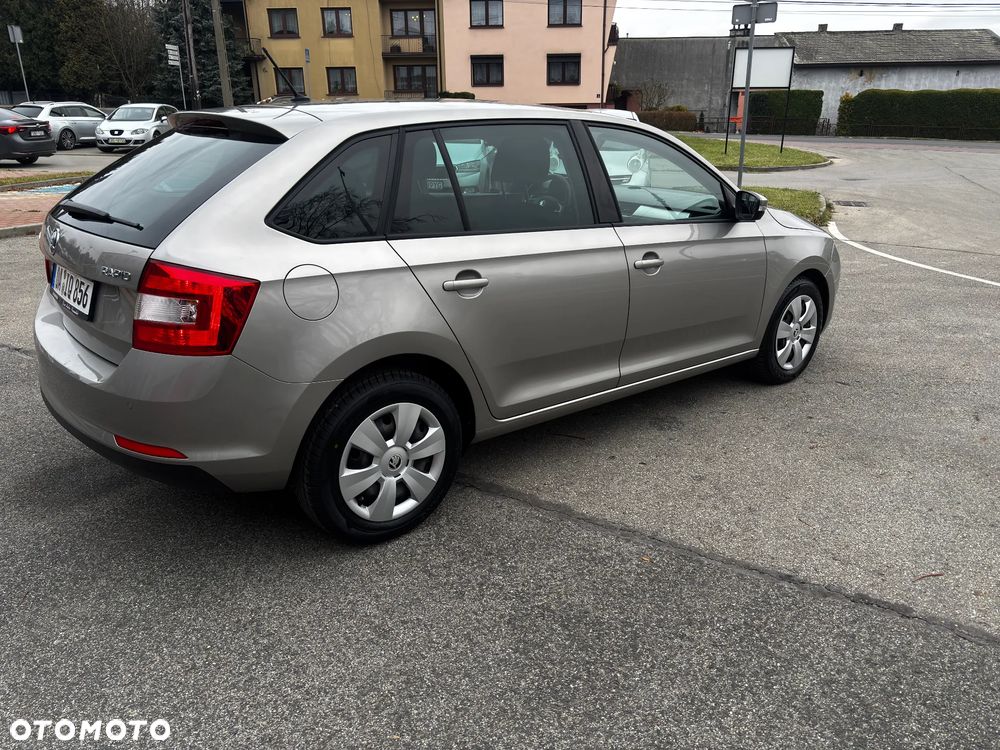 Skoda RAPID 1.4 TSI Ambition DSG - 14