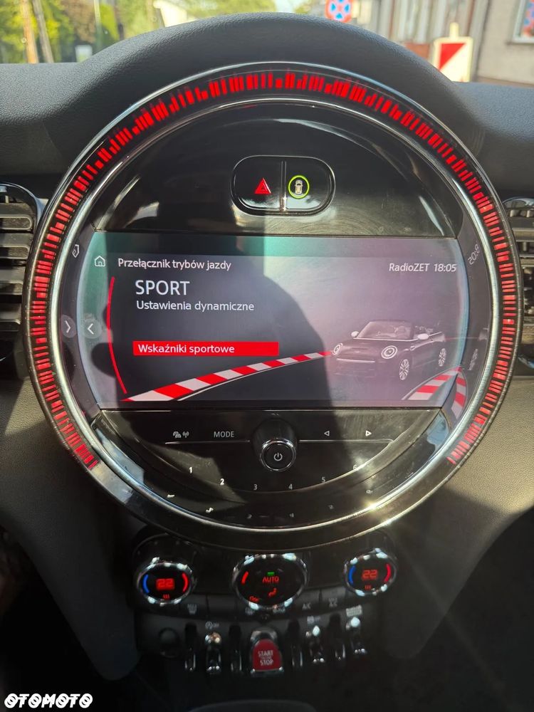 MINI Cooper Anniversary Edition - 18