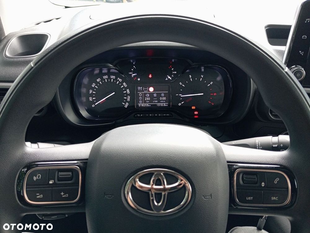 Toyota PROACE CITY - 12