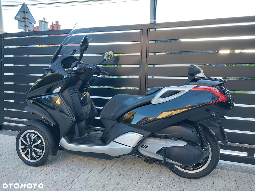 Peugeot Metropolis - 4