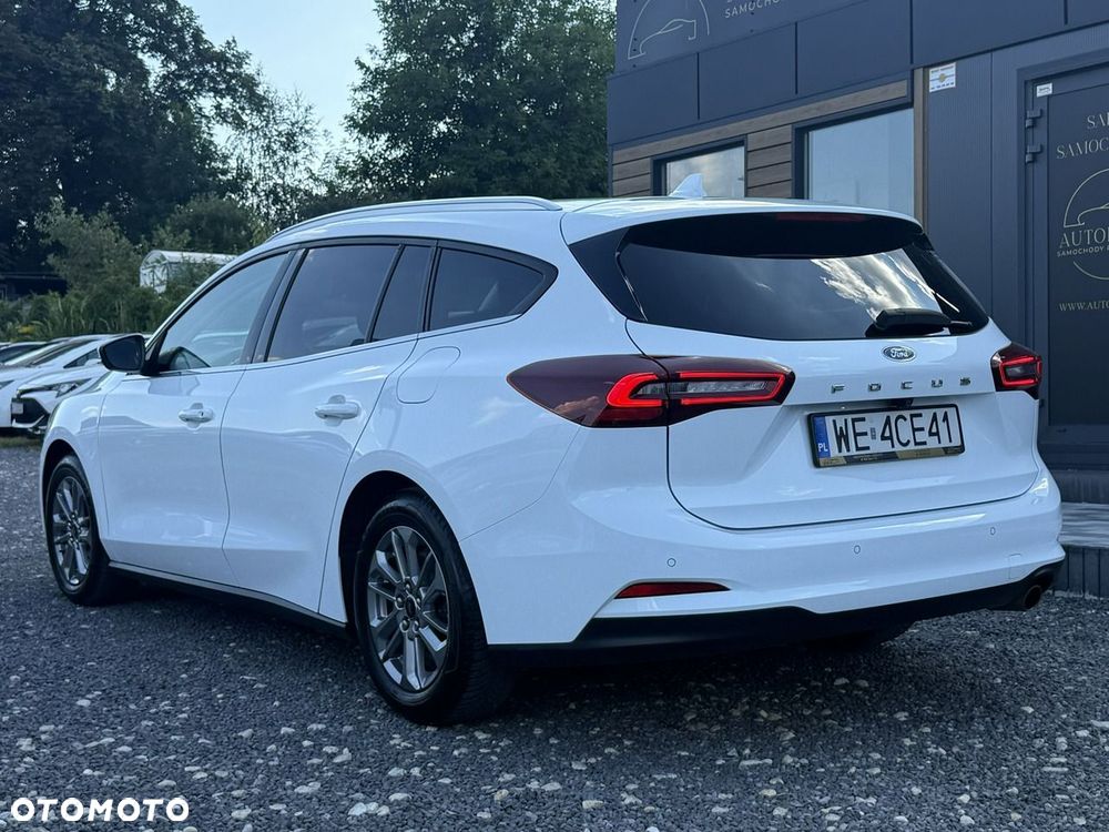 Ford Focus 1.0 EcoBoost Hybrid TITANIUM STYLE - 6