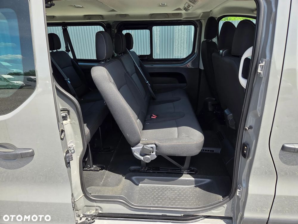 Renault Trafic 1.6 125KM / LONG / 9-osobowy /Klima / Sprowadzony - 10