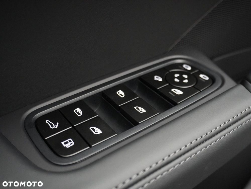 Porsche Cayenne E-Hybrid PHEV Black Edition - 21