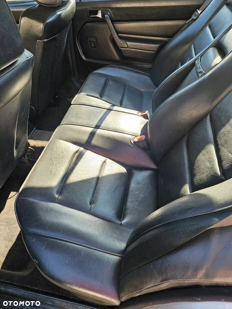 Mercedes-Benz W201 (190) - 9