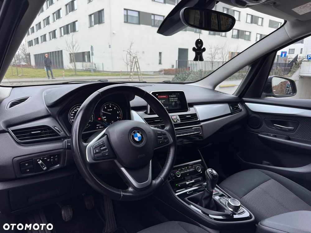 BMW Seria 2 216d Luxury Line - 15