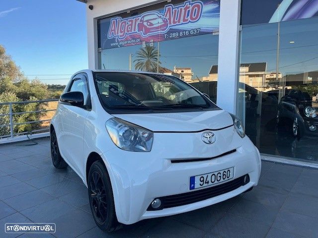 Toyota iQ 1.0 VVT-i 2 MultiDrive EP - 18