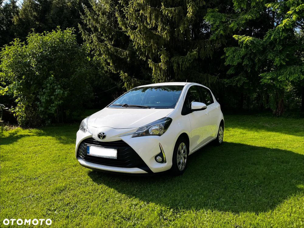 Toyota Yaris 1.5 Premium - 1